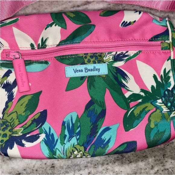 Vera Bradley pink, tropical Belt Bag EUC - Picture 2 of 9